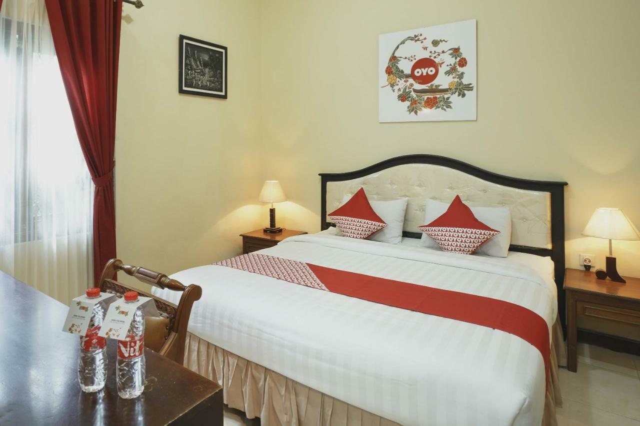 Oyo 804 Ndalem Maharani Guest House Yogyakarta Dış mekan fotoğraf